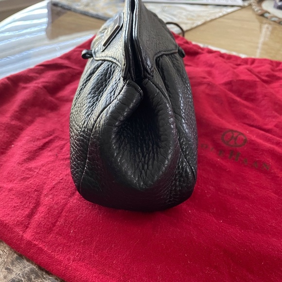 Cole Haan Black Pebble Leather Makeup Bag NWOT 10 X 5 - Picture 7 of 10